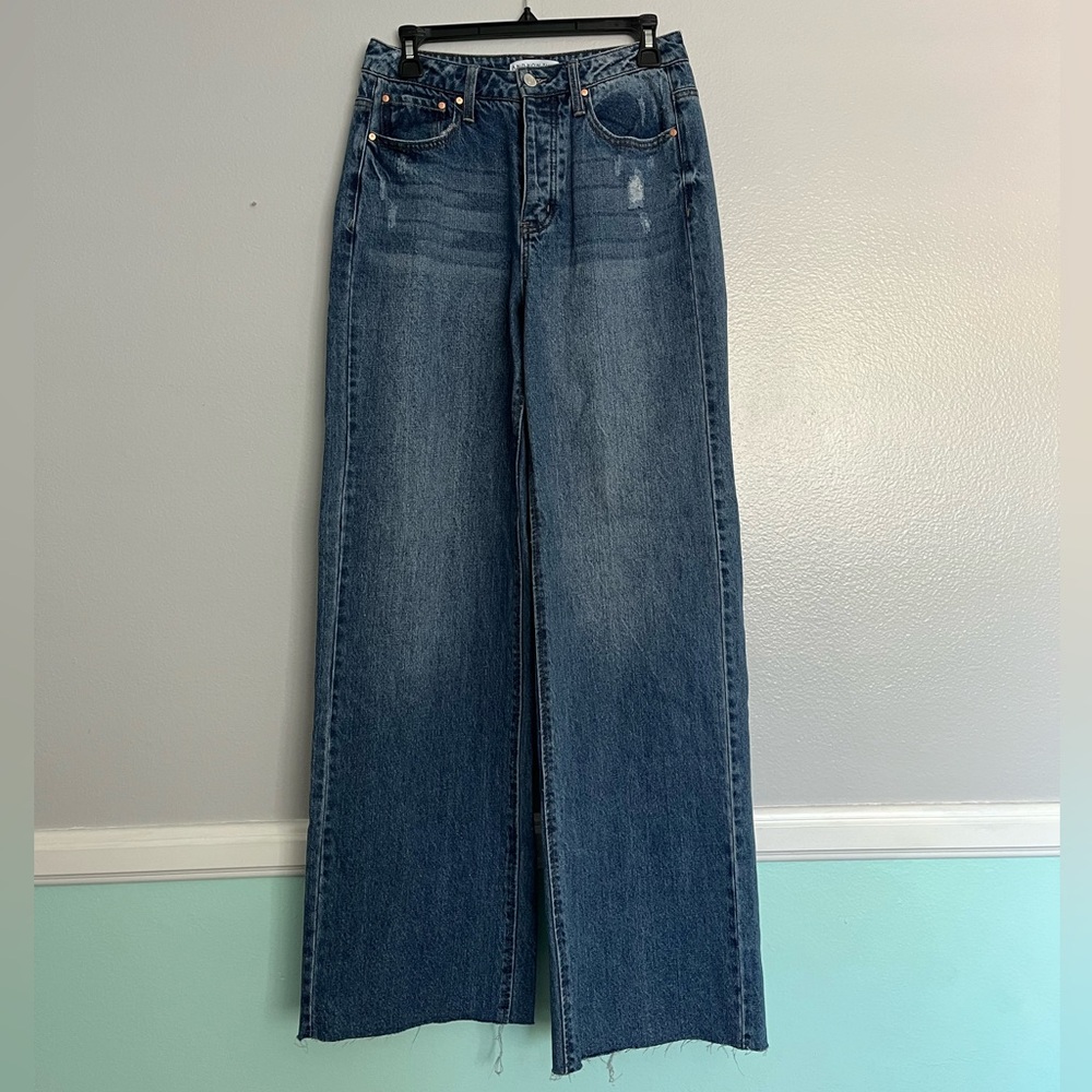 AND NOW THIS denim jeans!